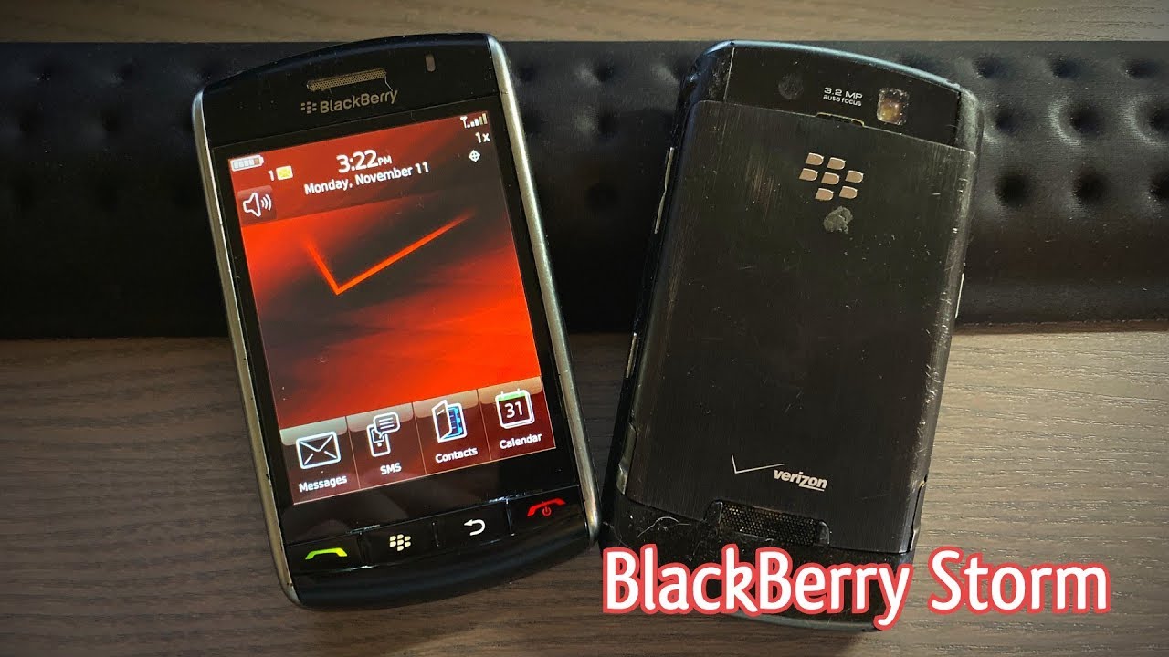 BlackBerry Storm — такой странный телефон