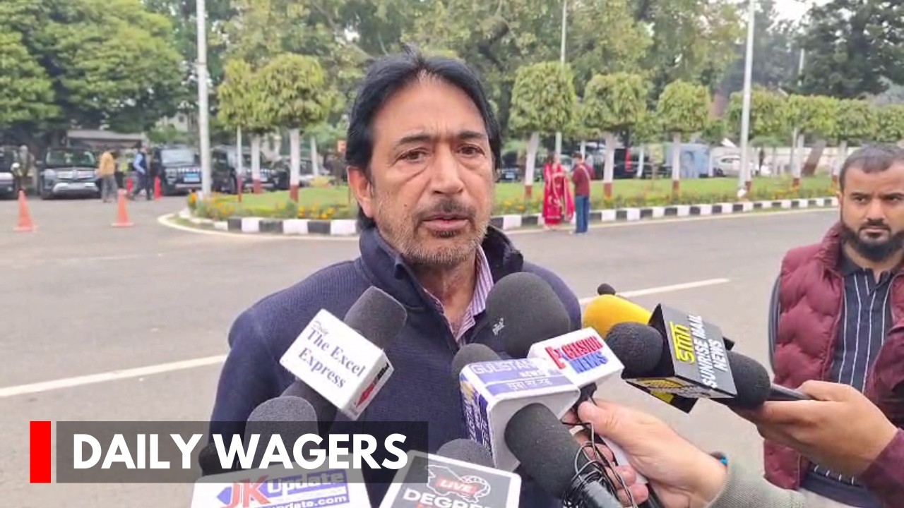 CM’s Assurance on Regularisation of Daily Wagers Must Be Trusted: G.A. Mir
