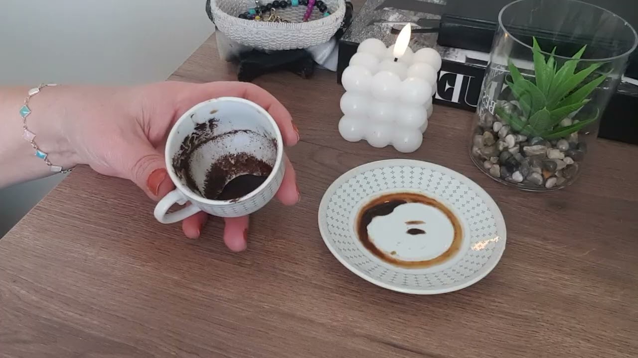 OĞLAK BURCU ENGELLER KALKIYOR KAVUŞMA ÇOK YAKIN KAHVE FALI