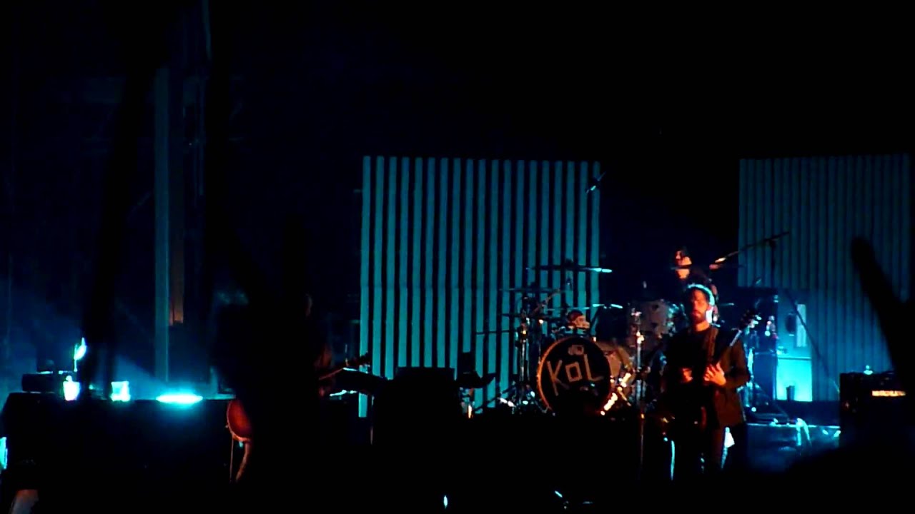 Kings Of Leon - Devil Song live at Southside