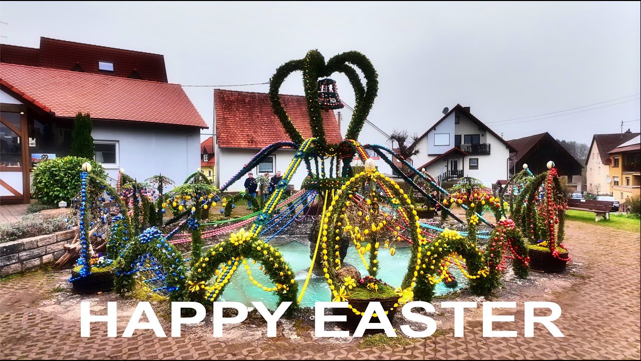 Der grösste Osterbrunnen der Welt in Bieberbach - The largest Easter fountain in the world