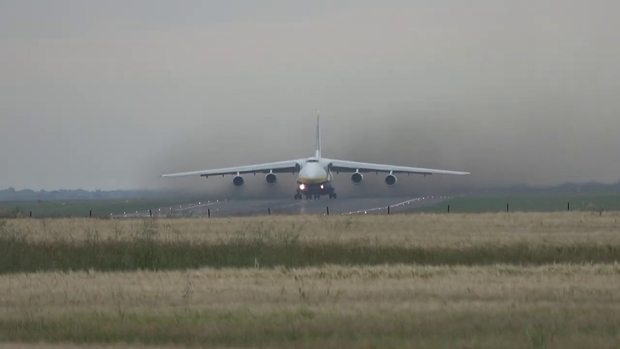 Antonov Design Bureau ADB205F Antonov An-124-100 UR-82072 Departing Avalon Airport