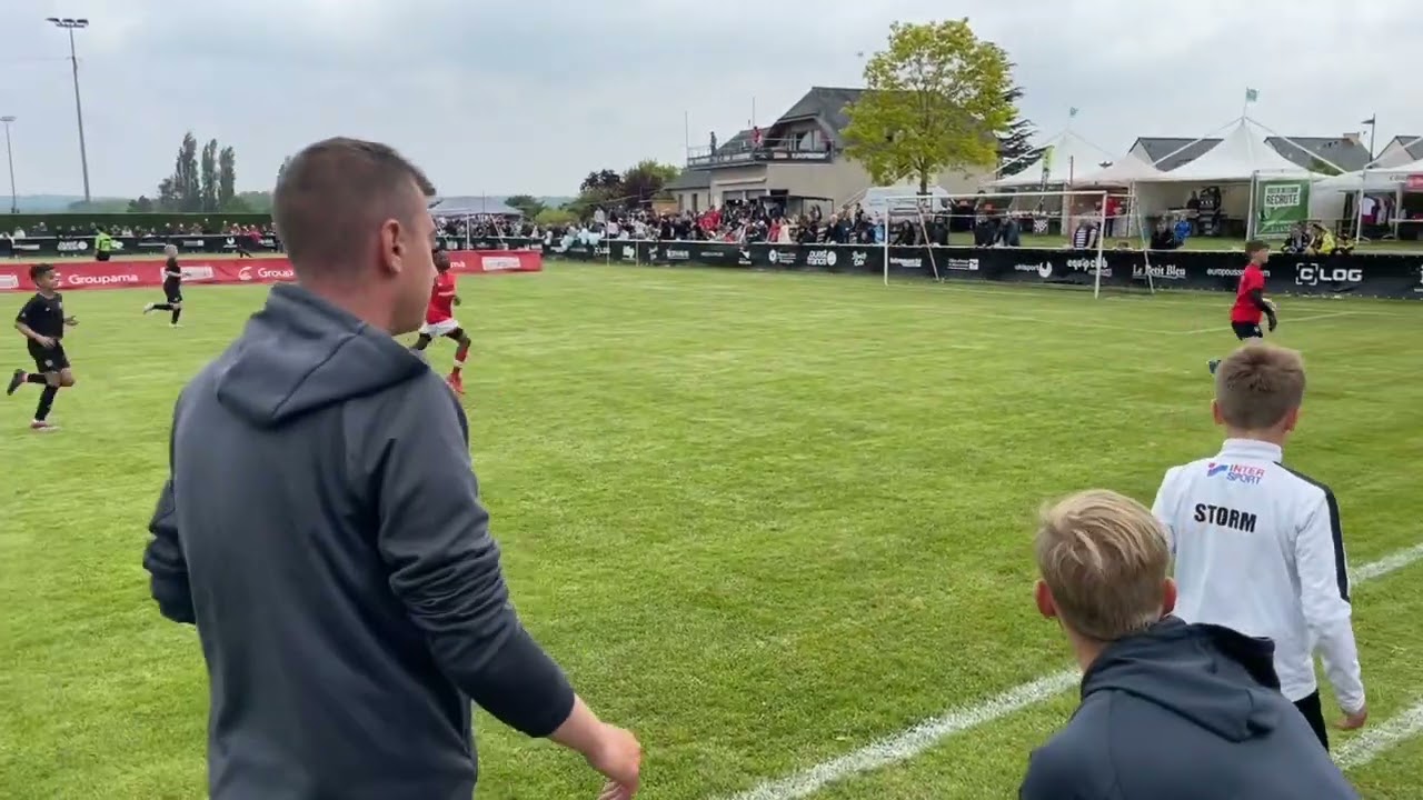 Stade de Reims vs Gentofte (Dan) 2-1 europoussins