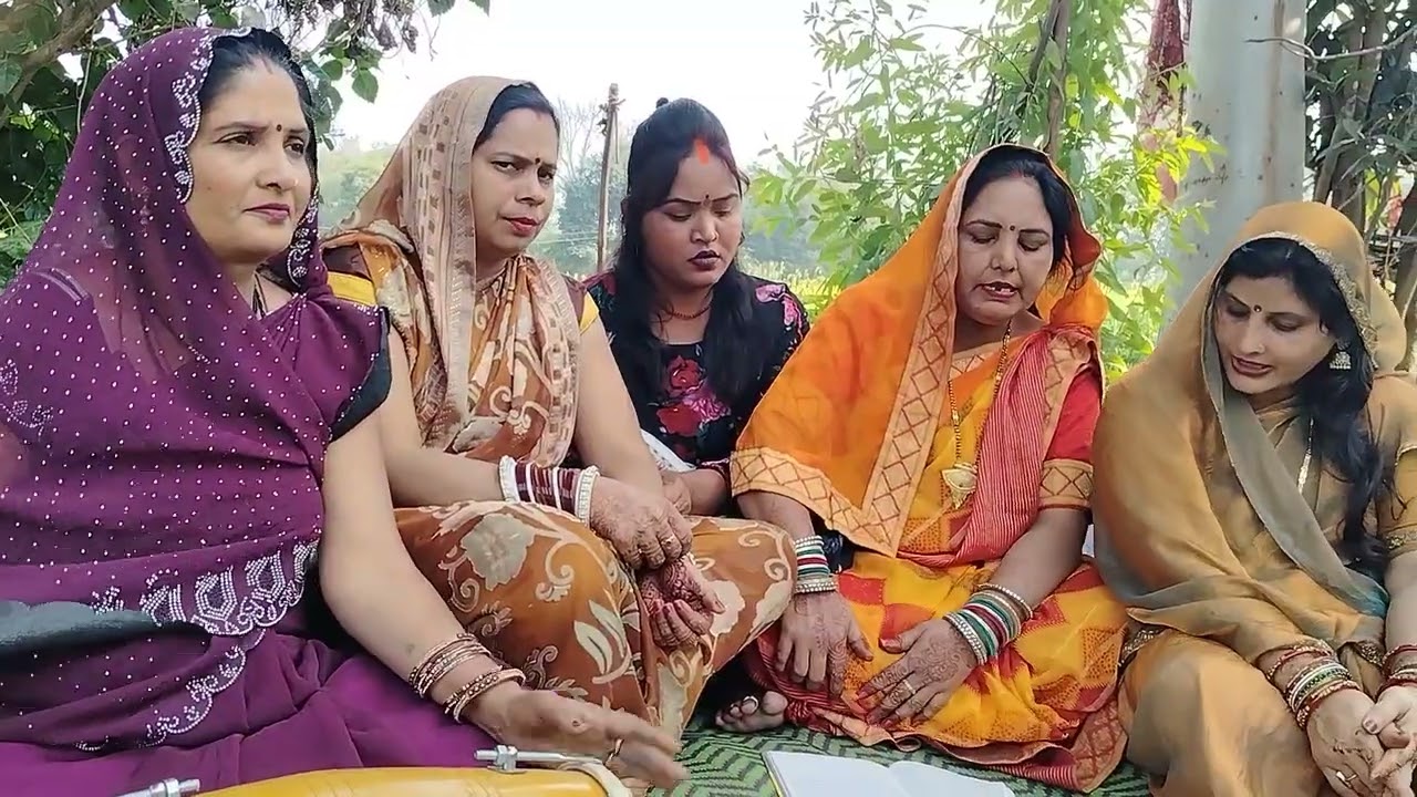 बहुत सुंदर गीत गीत कैसे लगा कमेंट में जरूर बताना आप सब सपोर्ट करिए प्लीज 🤗