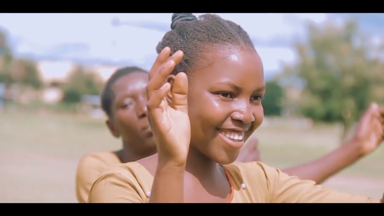 Kwaya ya Wanawake EAGT Tumaini mkoani- Tabora Njooni nyote