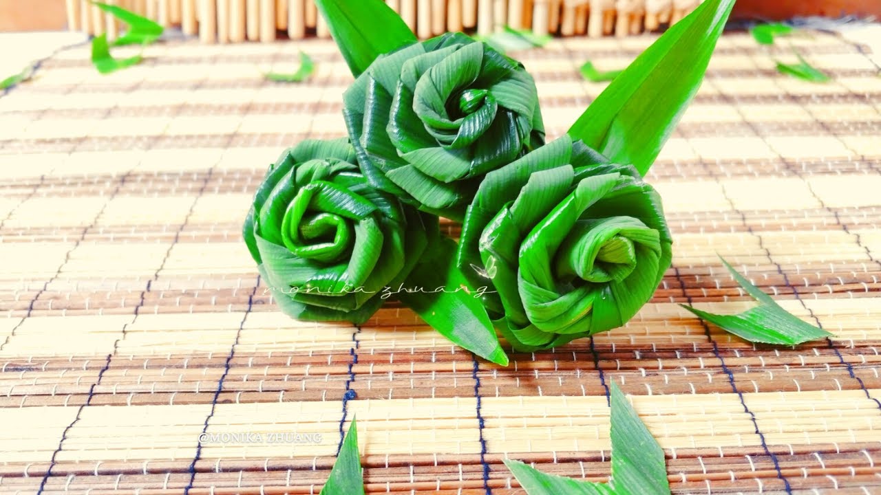 HOW TO FOLD ROSE FLOWER / DIY LEAF ART / LEAF CRAFT IDEAS /PANDAN ROSES