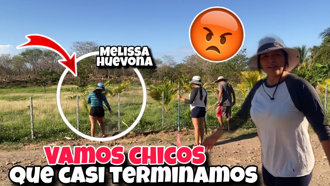😱Limpiamos en frente de la casa de bessy Melissa anda muy enojada por esta razon😳😡