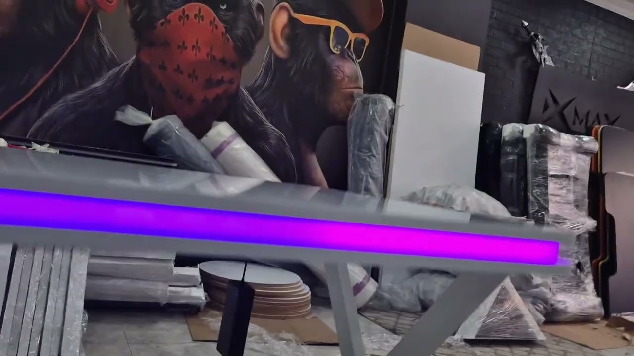 RGB veya Klasik Led Seçenekli Işıklı Beyaz Çekmeceli Sallanmaz Mdf Masa 160x80cm | XMAX