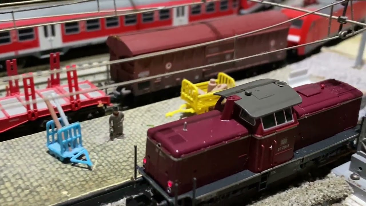 Die neue Fleischmann 211 236-5 - Artikelnummer 721280