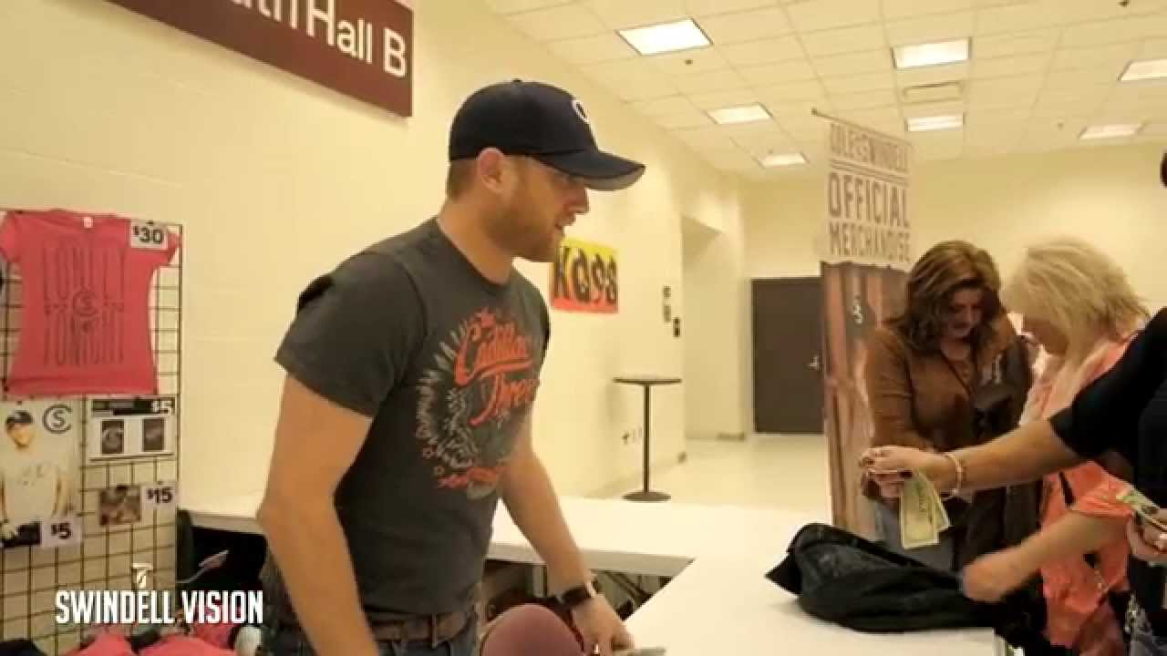 Swindell Vision 2015 Episode 9 - Selling Merch