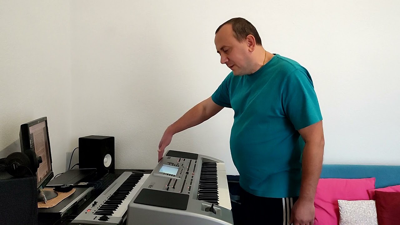 KORG PA80
