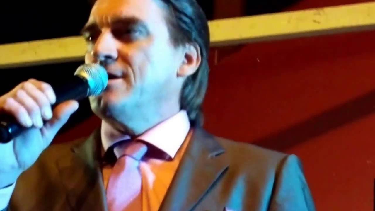 Kalle Jussila - Olet kaikki   ( Pajarinhovi 10.9.2016 )