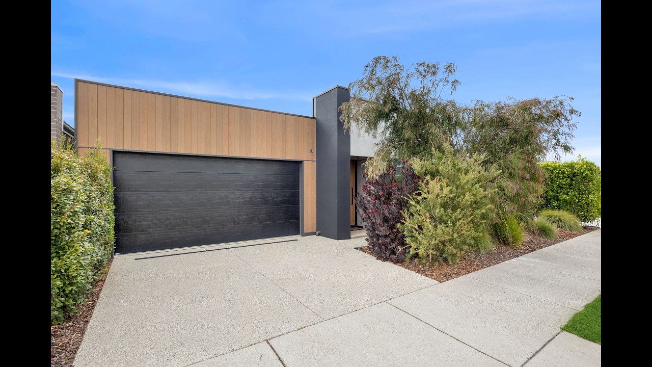 30 Glassy Wy, Torquay