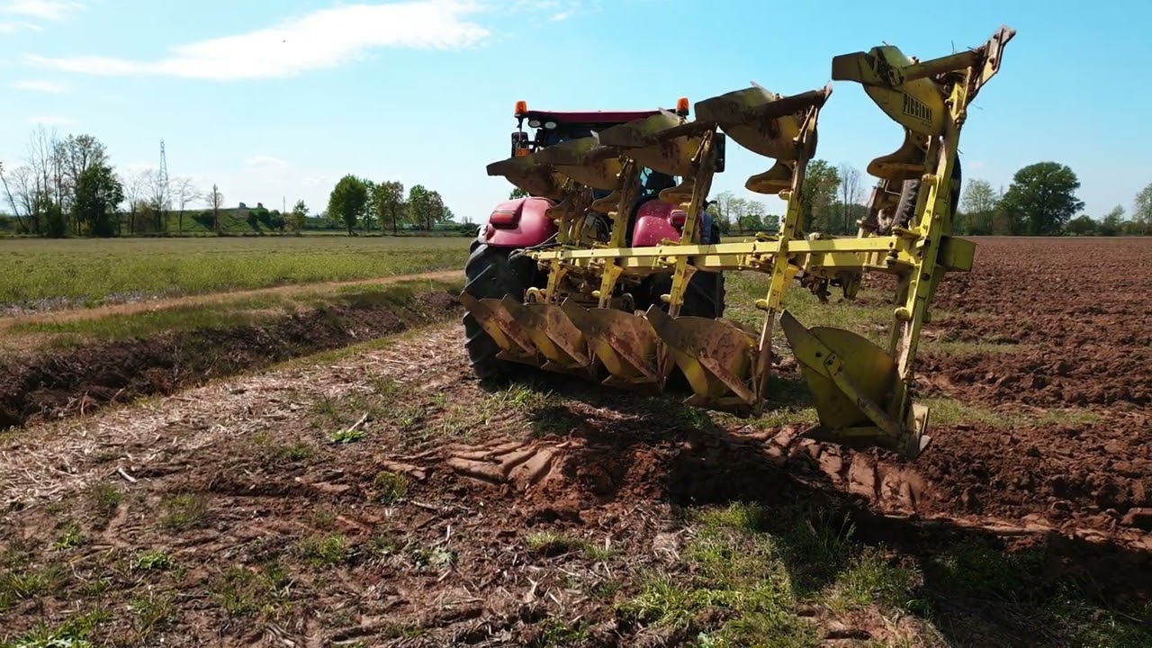 Aratro Penta Vomero Piccioni con Case IH Puma 240HP ara la campagna 2023 fend 720 erpice Maschio