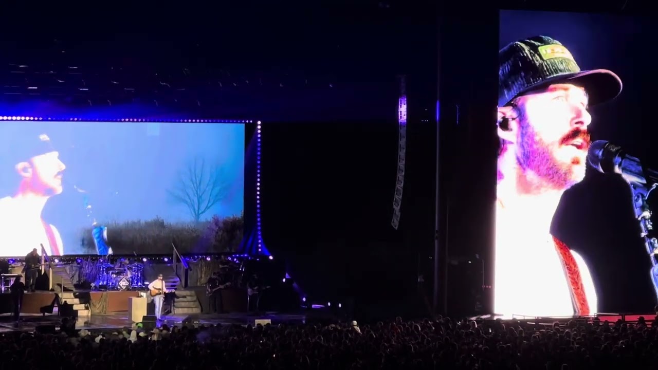 Make it Rain - Riley Green (unreleased song) - 4/26/2025 - Branson, MO