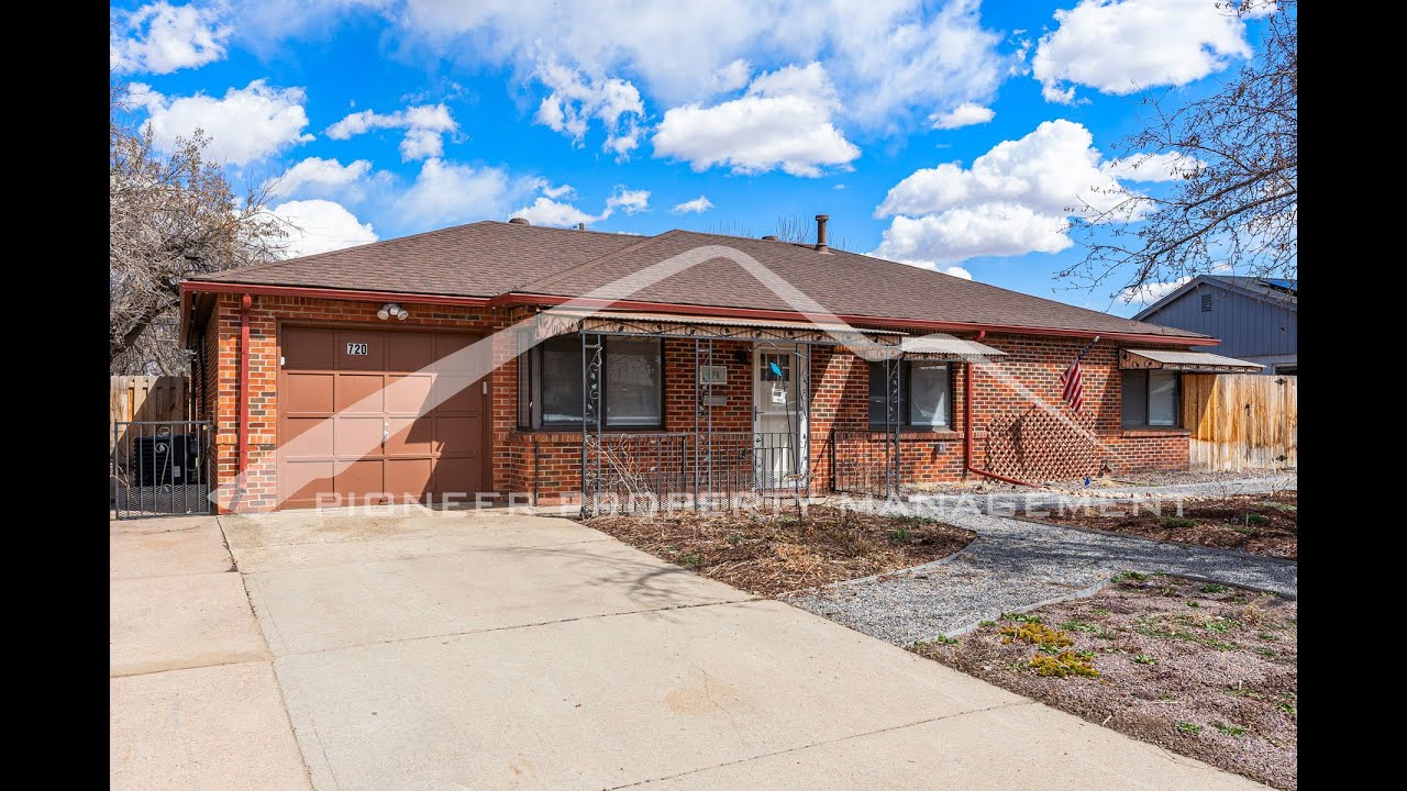 Aurora Homes for Rent 3BR/2BA by Property Management in Aurora