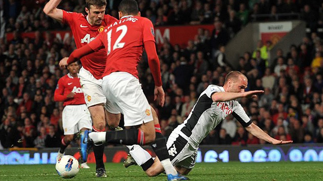 Vieira, Fergie and referees: Do Man Utd gets favourable decisions?