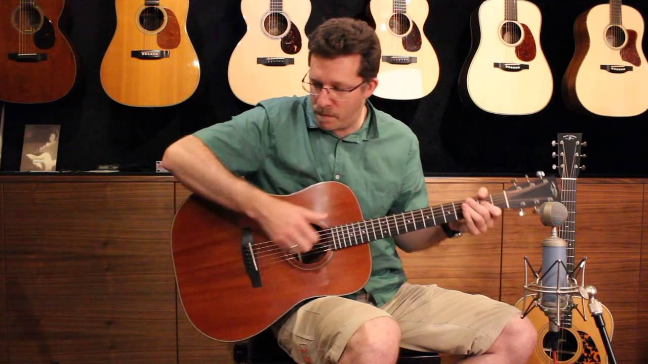 Furch D31-SM - D32-MM - D33-SR demo in Stageshop - part 1