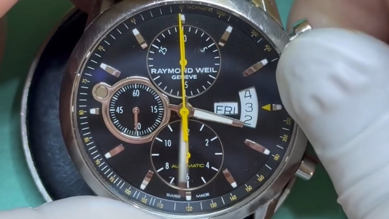 Dismantling Raymond Weil Freelancer