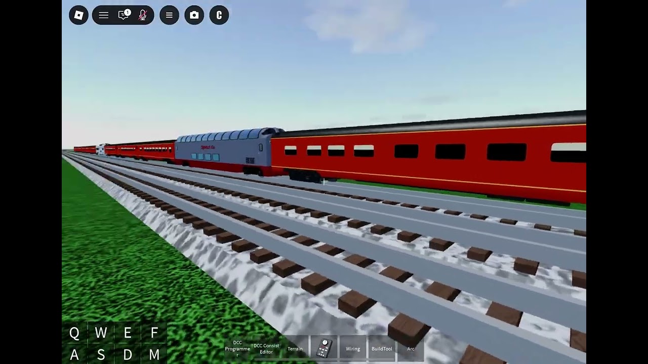 NS OCS plus NS 1068 leading a short military train in RSS