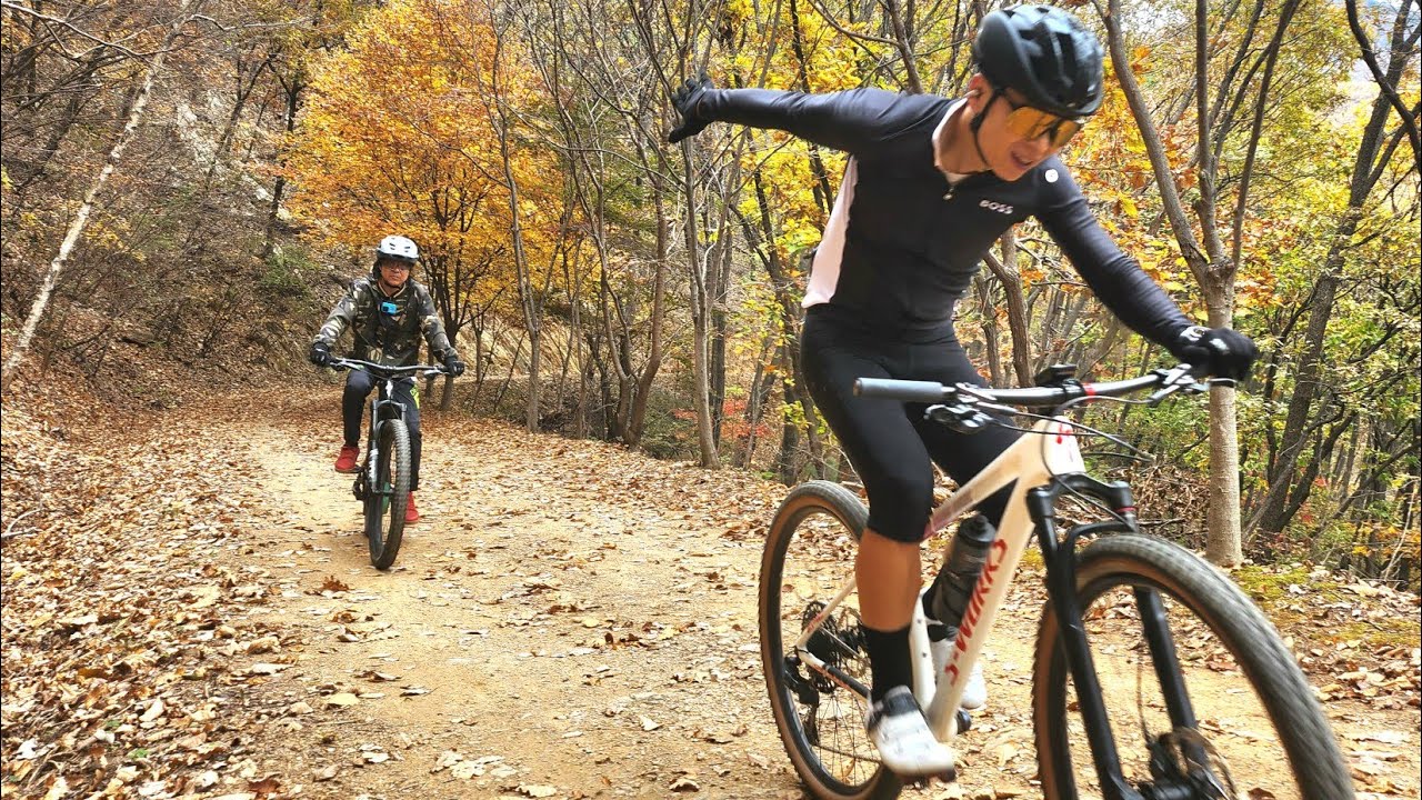 가을 #12 (절정의 수리산 로드 XC 상위 1%라이더 상호형)