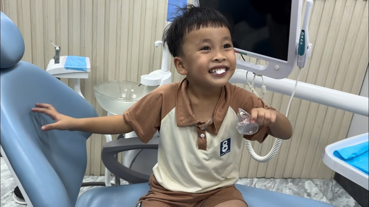 Chuột Đòi Đi Bác Sỹ Nhổ Răng Mới Chịu Chứ Không Cho Mẹ Nhổ #ngocdieuvlog #chuotdinhorang
