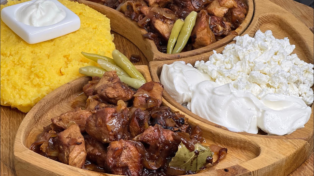 Friptură moldovenească de porc.