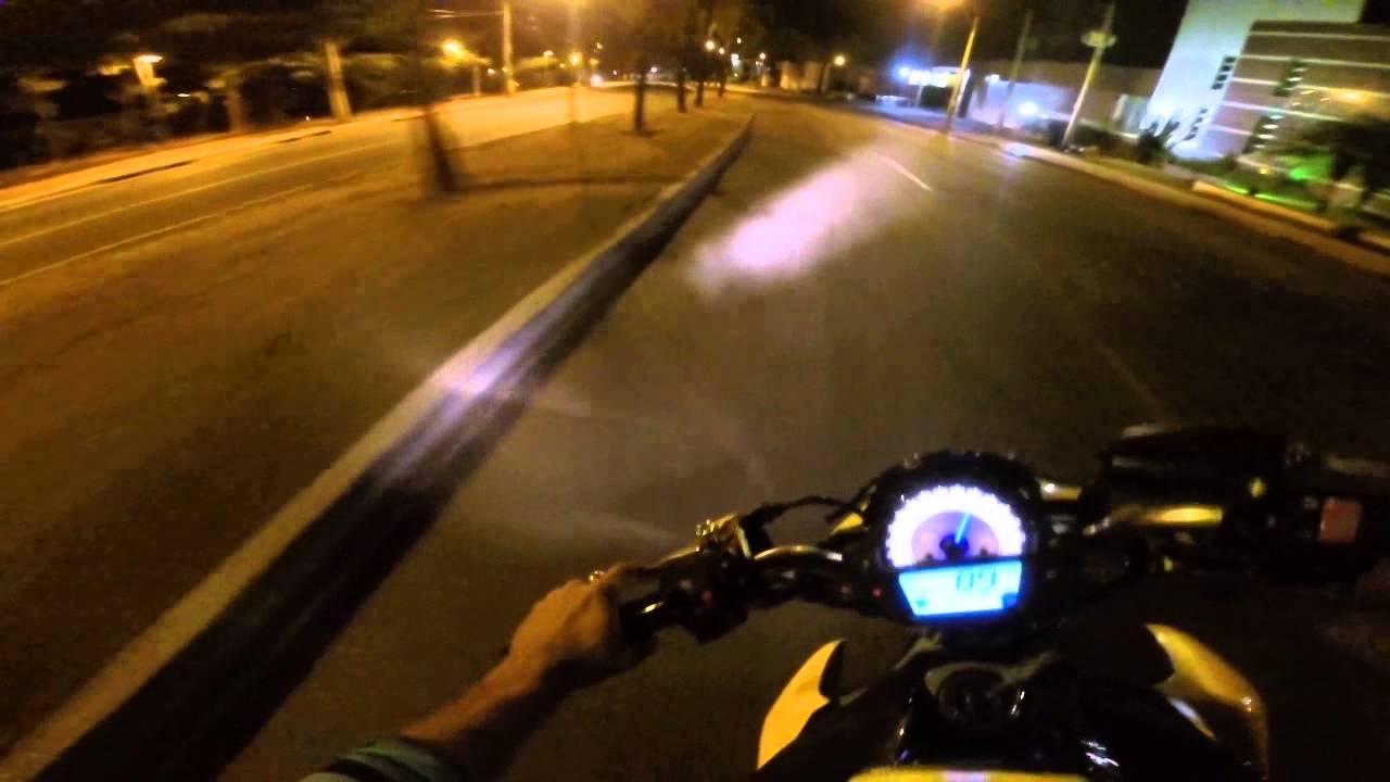 Kawasaki Er6n Acelerando forte