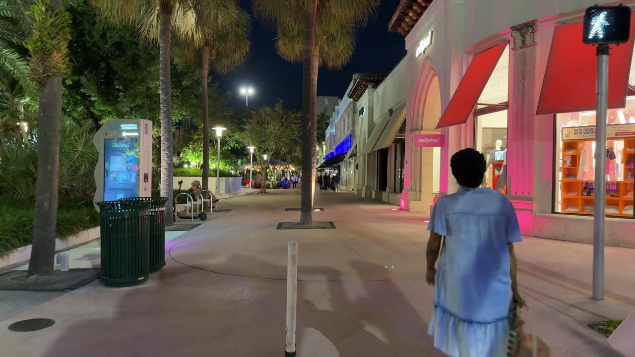 🌴 South Beach Miami 4K Walking Tour | 24/7 Ambient Stream