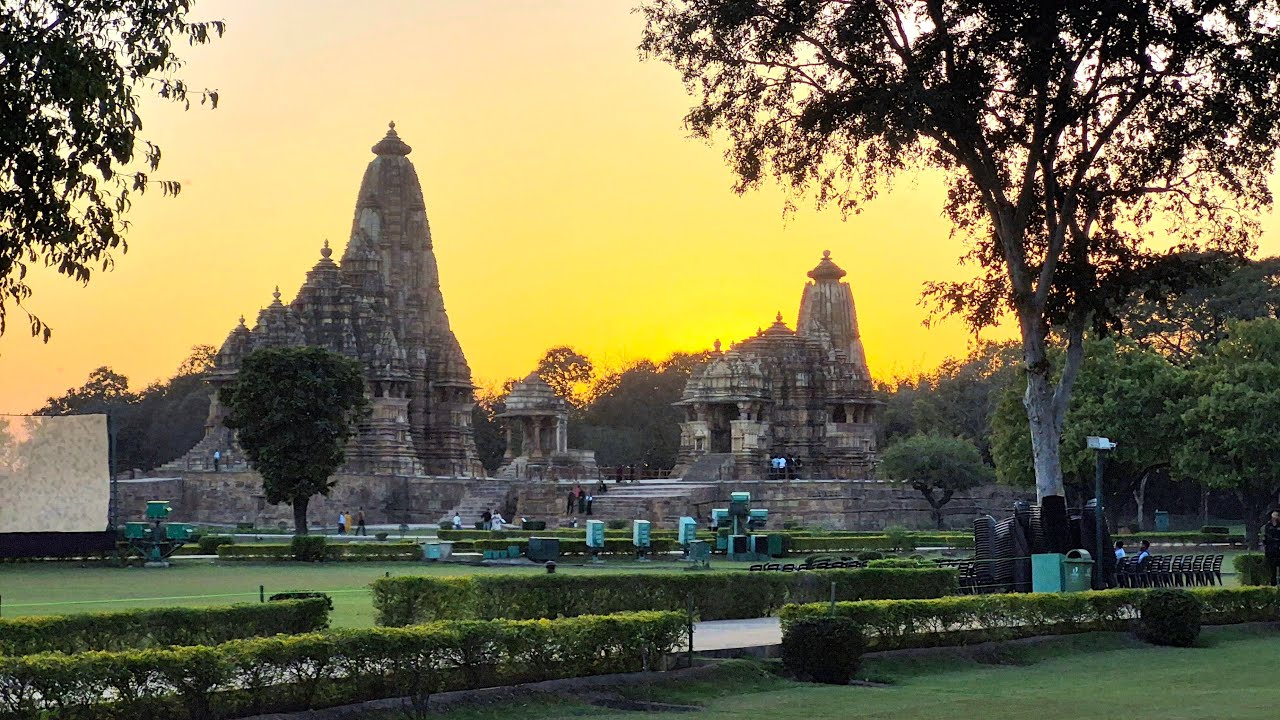 Khajuraho LIGHT SHOW😍✨️ #khajuraho #lightshow #unescoheritage #live