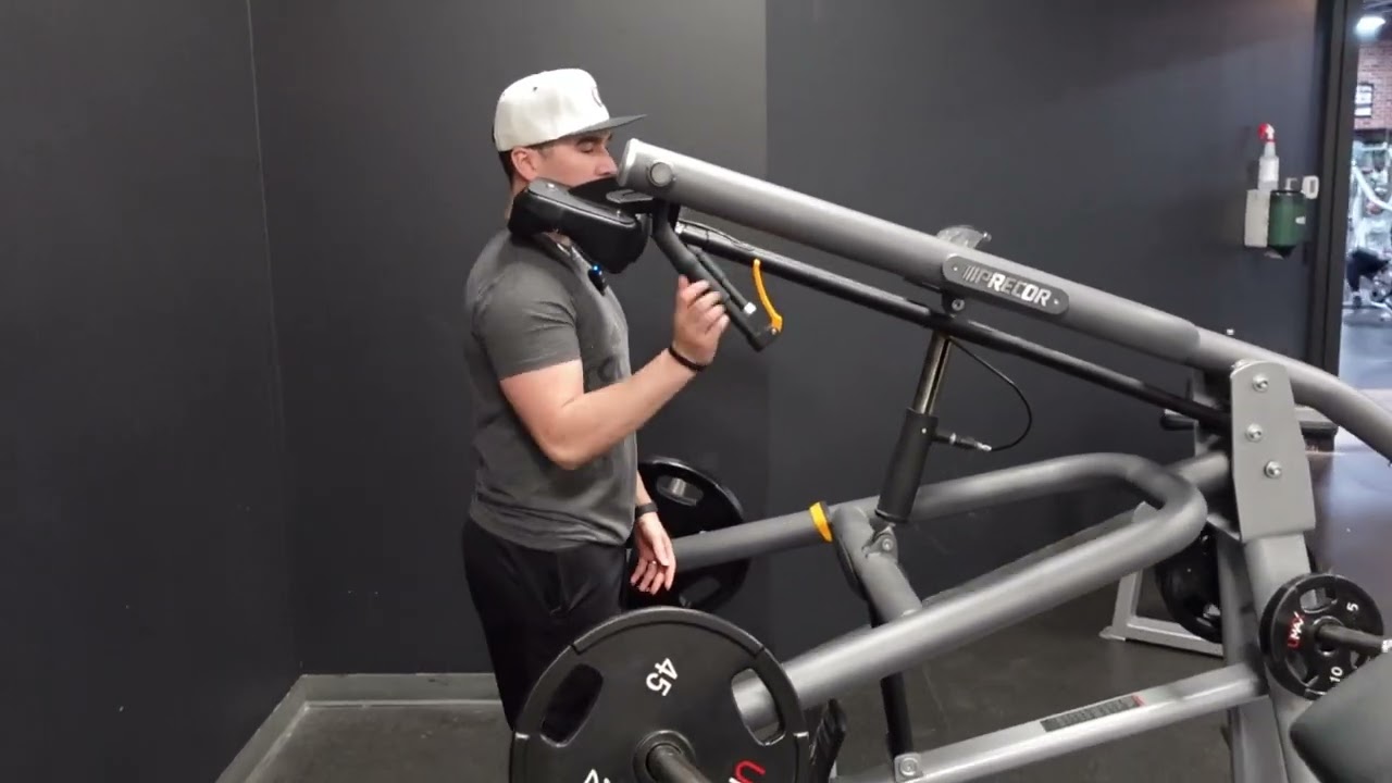 Squat Machine (Precor)