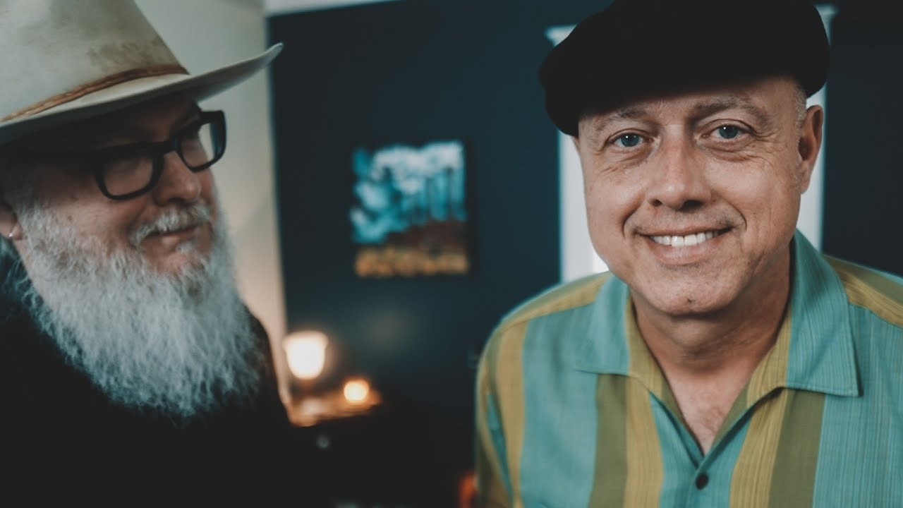 Deke Dickerson talks Mosrite Guitars