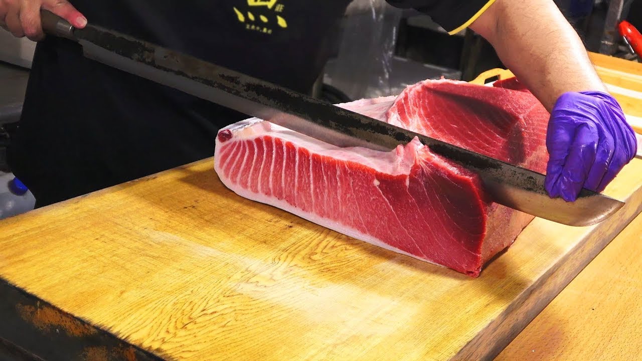 Сашими из гигантского голубого тунца стоимостью 10 000 долларов - Тайваньская уличная еда