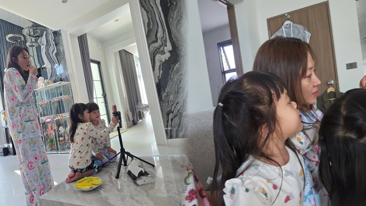 รู้ว่าพ่อบอยจะกลับ มานั่งรอเฝ้าหน้าบ้าน #ลูกของแอนบอย 