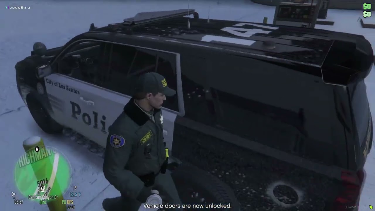GTA RP | ПОЛИЦИЯ - разминка кадета и неуловимый БОМЖ - чуть не впарили лотерейный билет