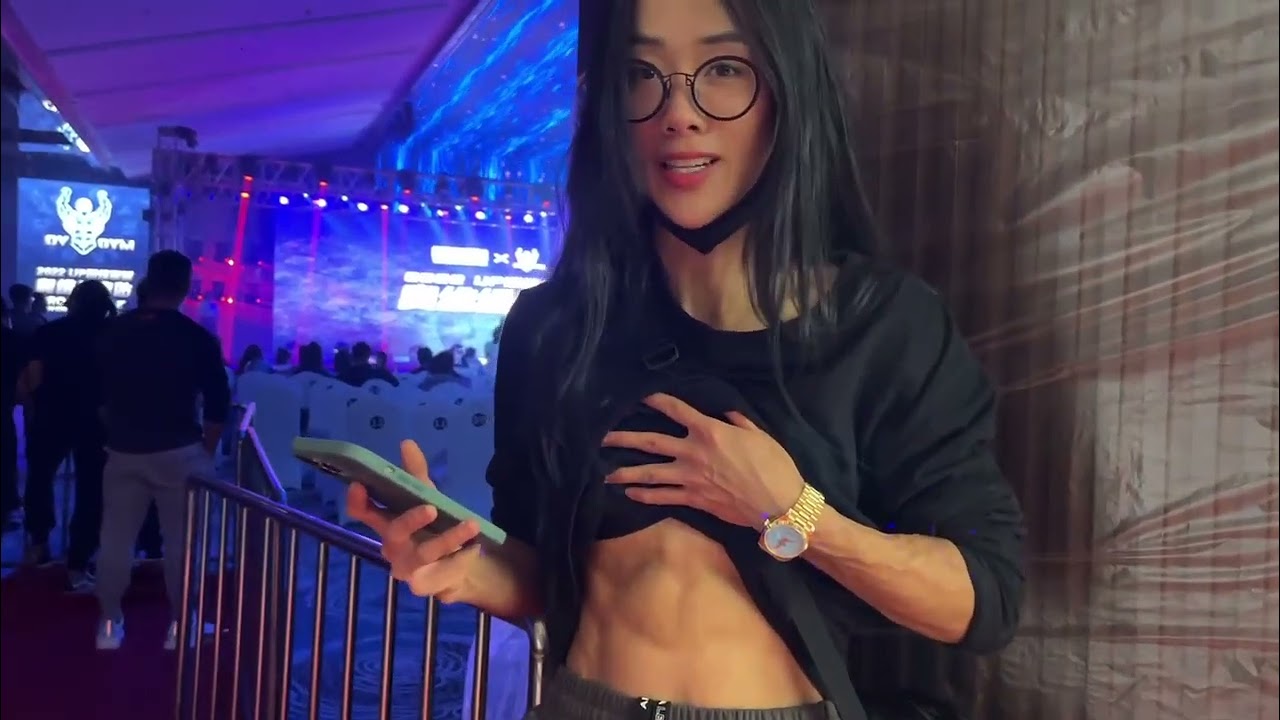 Abs Check 💪 Flex with Confidence