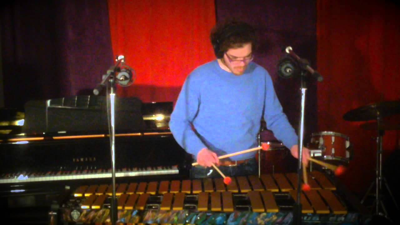 Giovanni Perin plays Oblivion (A. Piazzolla)