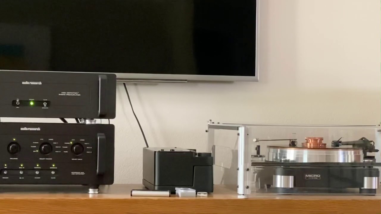 Tannoy Red 12&rdquo; Dual Concentric Speakers, McIntosh 275 power Amp., Micro Seiki RX-1500 Turntable,