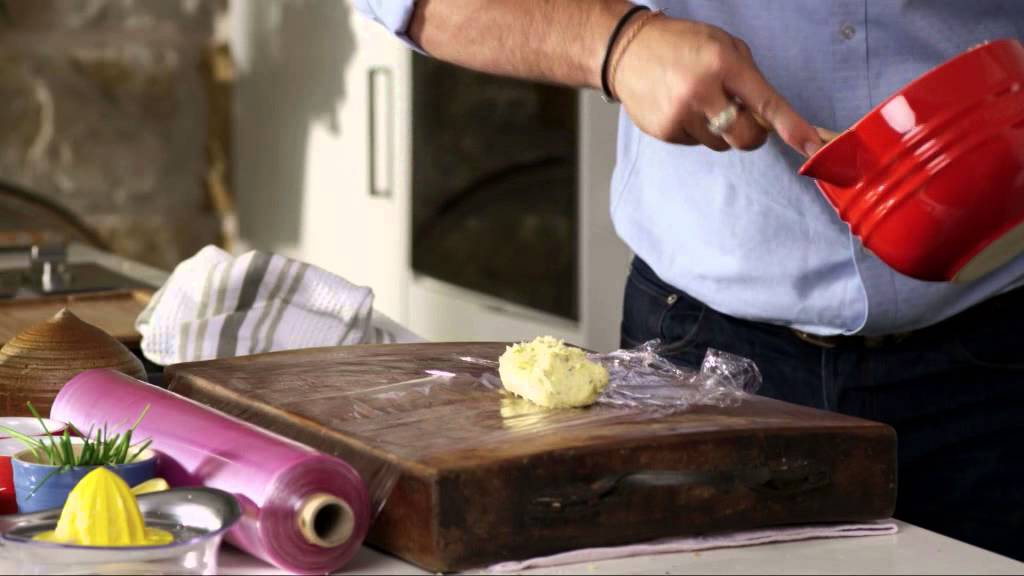 Manu Feildel's French Favourites - Scallops with Hazelnut butter