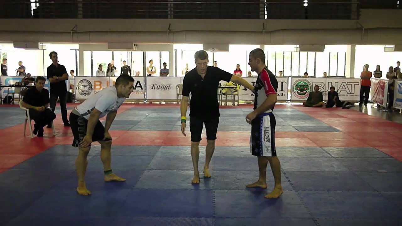 2010 FBT Thailand Open: NO-GI Adult Elite Absolute Final / Dan Simmler VS Rodrigo Caporal