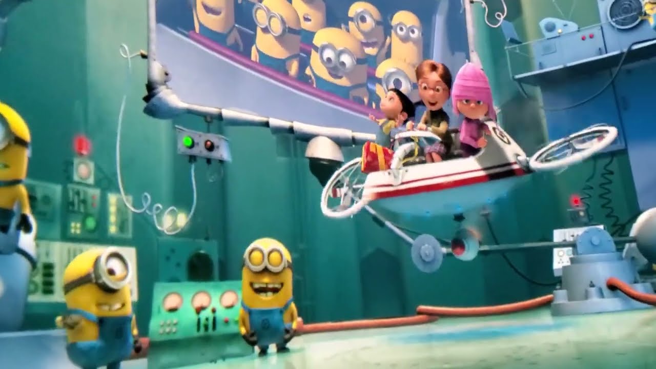 Dawson and Snoof Ride Despicable Me Minion Mayhem (MOST VIEWED VIDEO)