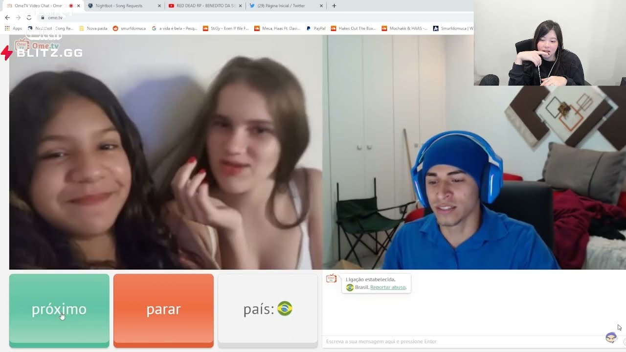 Mayumi Reagindo a: Muquinha se aventurando no Omegle P.t - 2