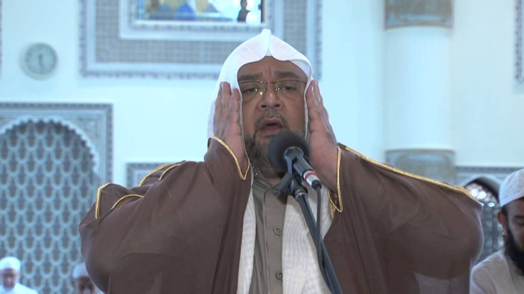 Sheikh Ahmed Ali Nahas at Al Farooq Omar Bin Al Khattab Mosque and Centre
