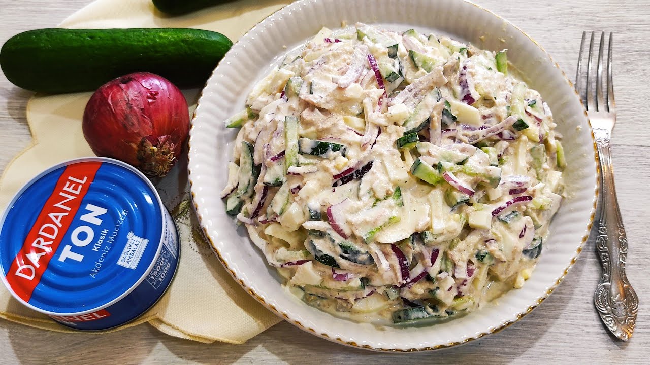 Ton balığından çox ləzzətli,yüngül,doyumlu salat.Gunun hər saatı rahatlıqla yeyə bilərsiz.
