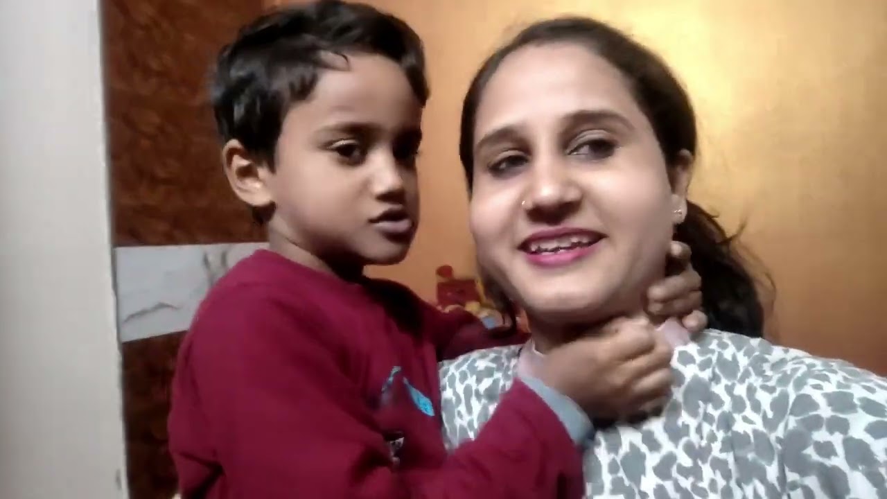 Reyansh playing a tracing game 🤔🤔🤔 #trendingshorts #reyanshvlog #minivlog 