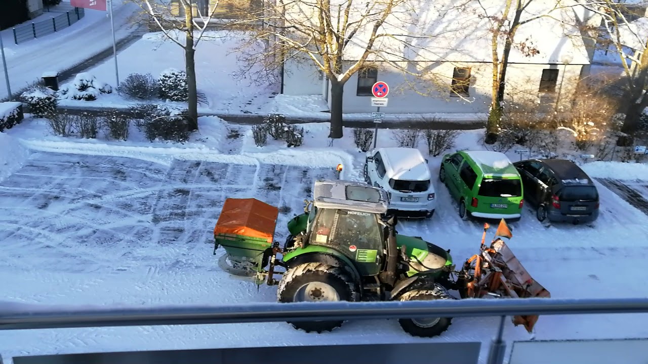 Ulm und die Umgebung # Winterdienst beginnt mit Arbeit # vielen Dank an freiwilligen Helfer 😉👍