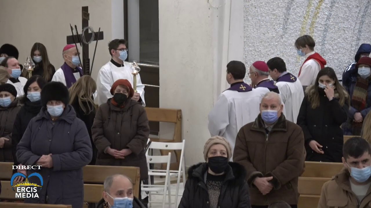 Calea Sfintei Cruci în Miercurea Cenușii