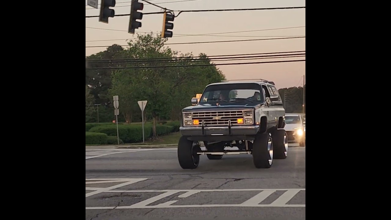 lifted k5 blazer