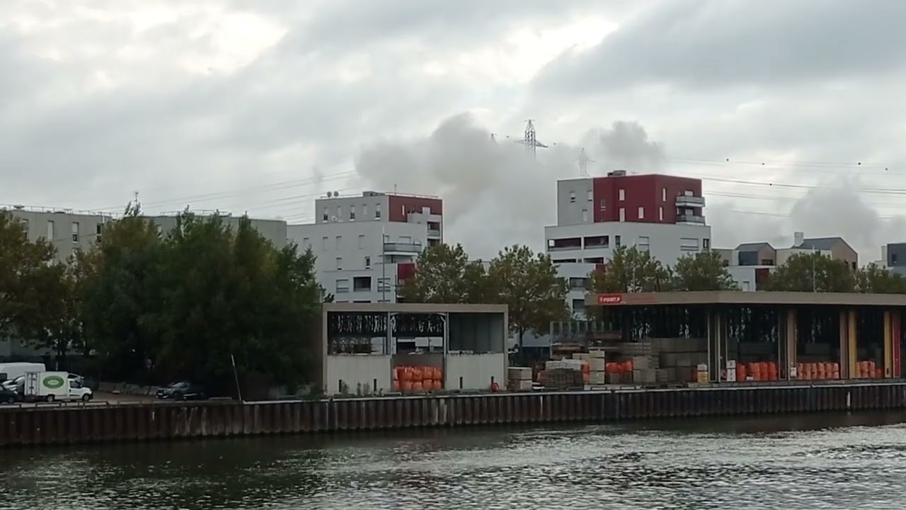 Démolition des tours Alouettes à Alfortville le 27 octobre 2024