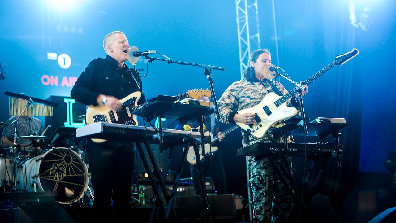 Jungle - Time (Radio 1's Big Weekend 2015)